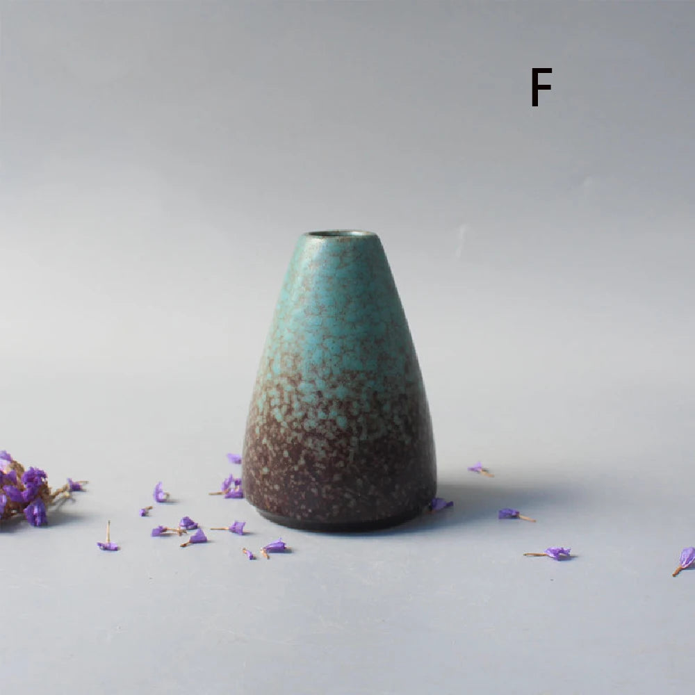 Ceramic small vase