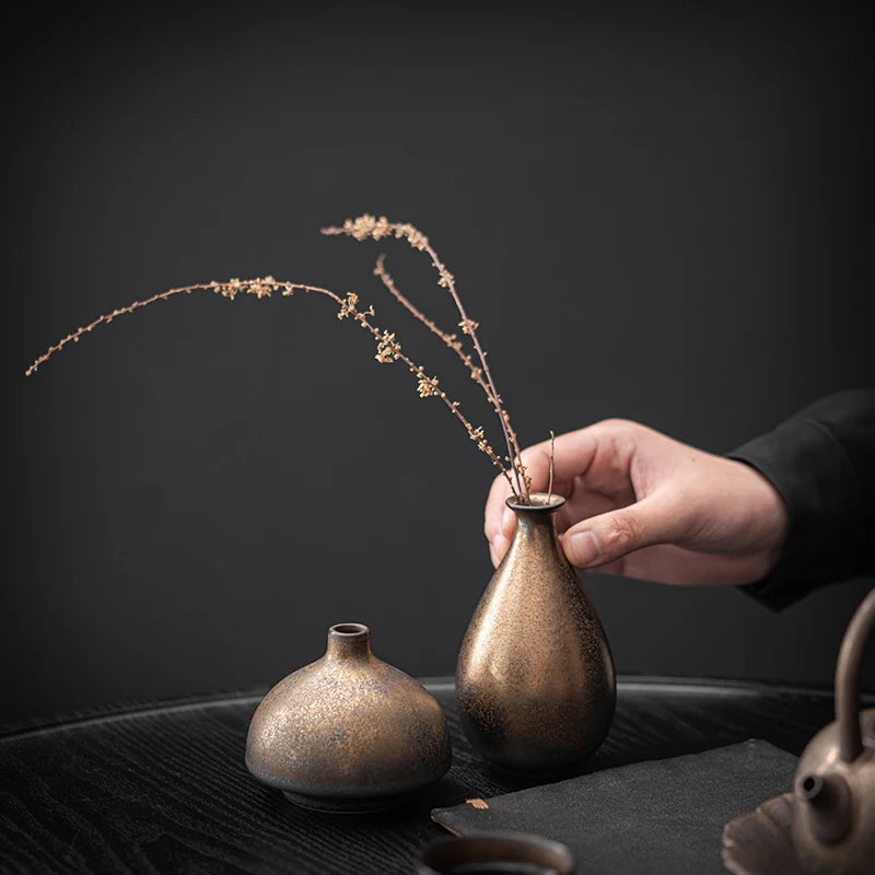 Decorative Vase - Retro Style