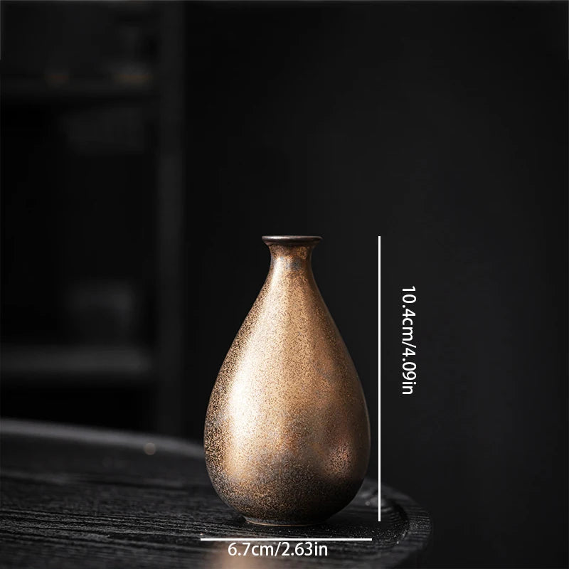 Decorative Vase - Retro Style